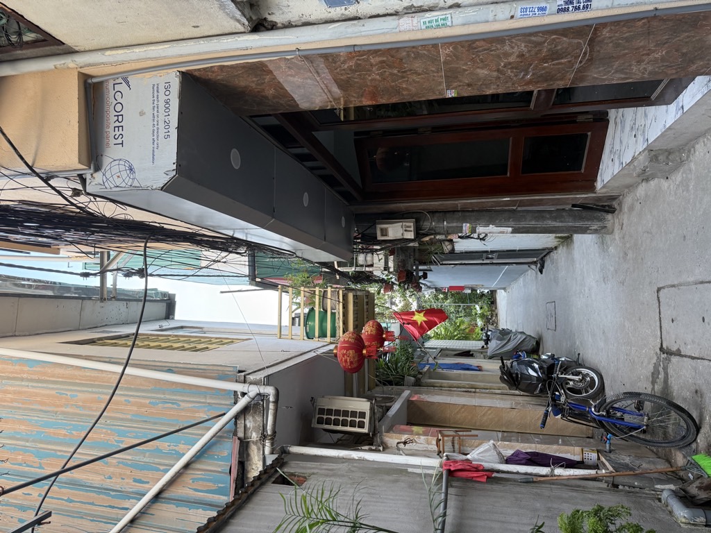 Bán nhà Nguyễn Chính - diện tích 59m2 1 tầng - ô tô tránh - giá 2,45 tỷ