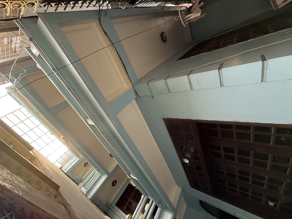 Bán nhà Vĩnh Tuy - diện tích 83m2 3 tầng - Ô tô tránh - giá 17,5 tỷ