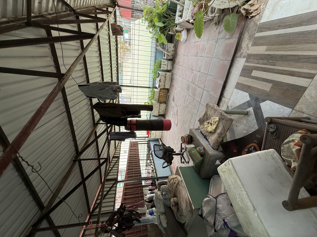 Bán nhà Vĩnh Tuy - diện tích 83m2 3 tầng - Ô tô tránh - giá 17,5 tỷ