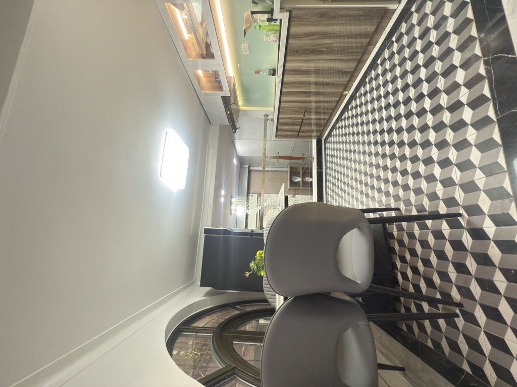 Bán nhà Tây Sơn - 30m2 6 tầng thang máy - 2 mặt thoáng gần phố - giá 10,5 tỷ