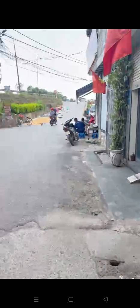 Bán nhà Khuyến Lương - diện tích 50.6m2 1 tầng - MẶT NGÕ CHỢ THÔNG - giá 10,2 tỷ