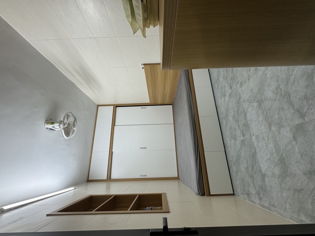 Bán nhà Bùi Ngọc Dương - diện tích 130m2 1 tầng - ô tô tránh - giá 14 tỷ