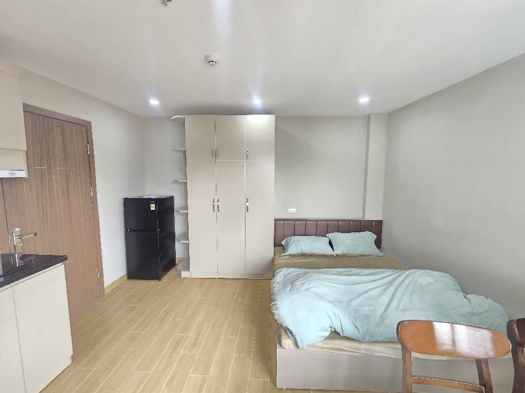 Bán nhà Hoàng Mai - diện tích 75m2 6 tầng - Thang máy xịn sò - giá 18,3 tỷ