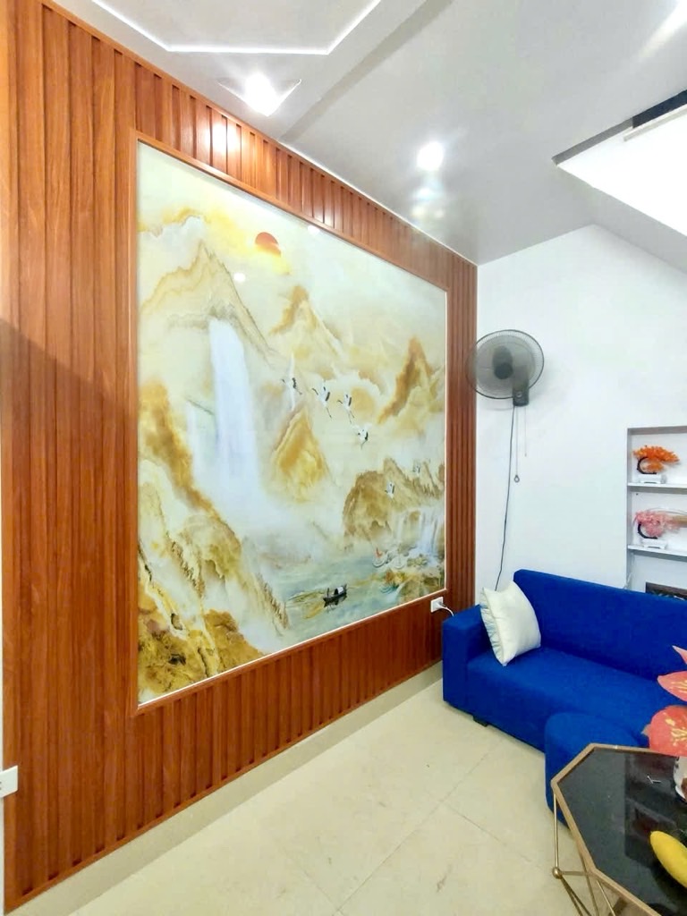 Bán nhà Hồng Mai - Bạch Mai - 23m  4 tầng lô góc 3 thoáng - giá 3,8 tỷ