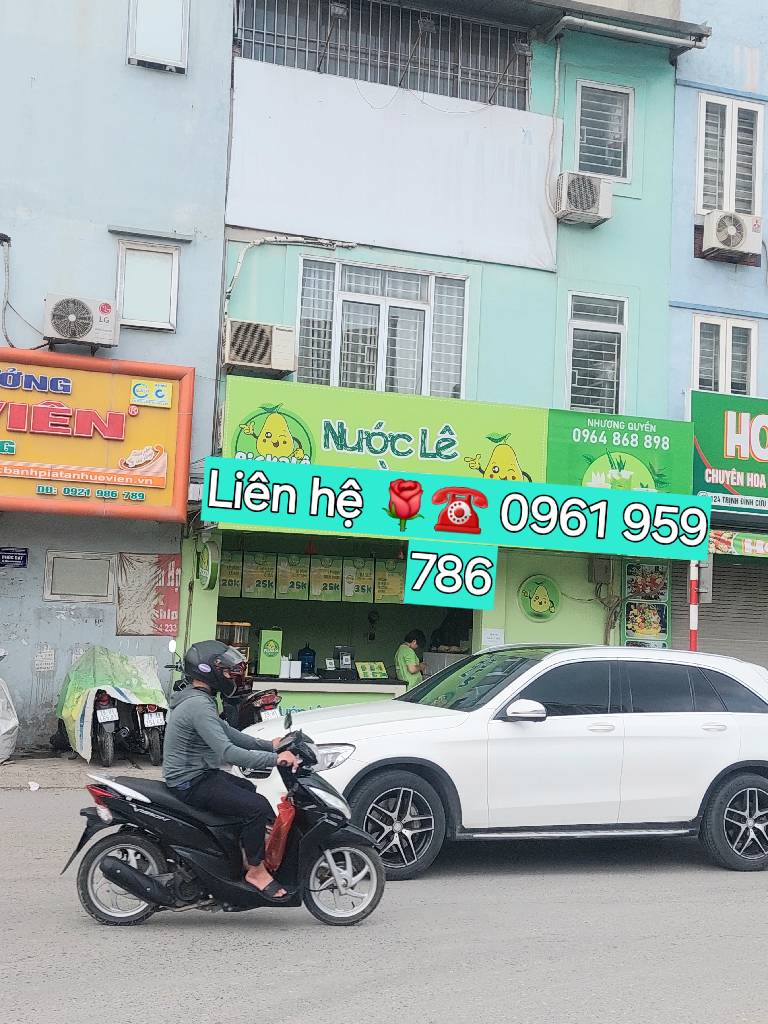 Bán nhà Trịnh Đình Cửu - diện tích 22m2 3 tầng - Mặt tiền 5,5m - giá 9,5 tỷ