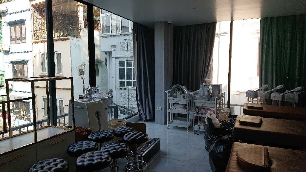 Bán nhà Minh Khai - diện tích 34.7m2 6 tầng - Lô góc, thang máy - giá 24 tỷ