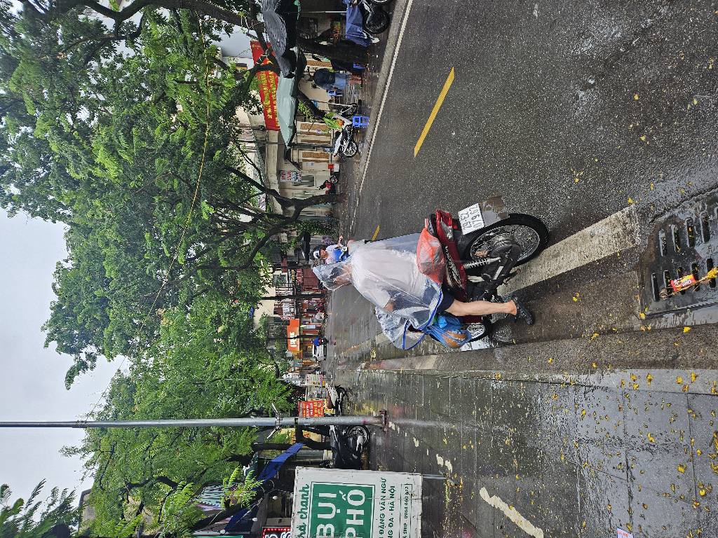 Bán nhà Đặng Văn Ngữ - diện tích 65m2 1 tầng - Mặt phố đỉnh - giá 14,8 tỷ