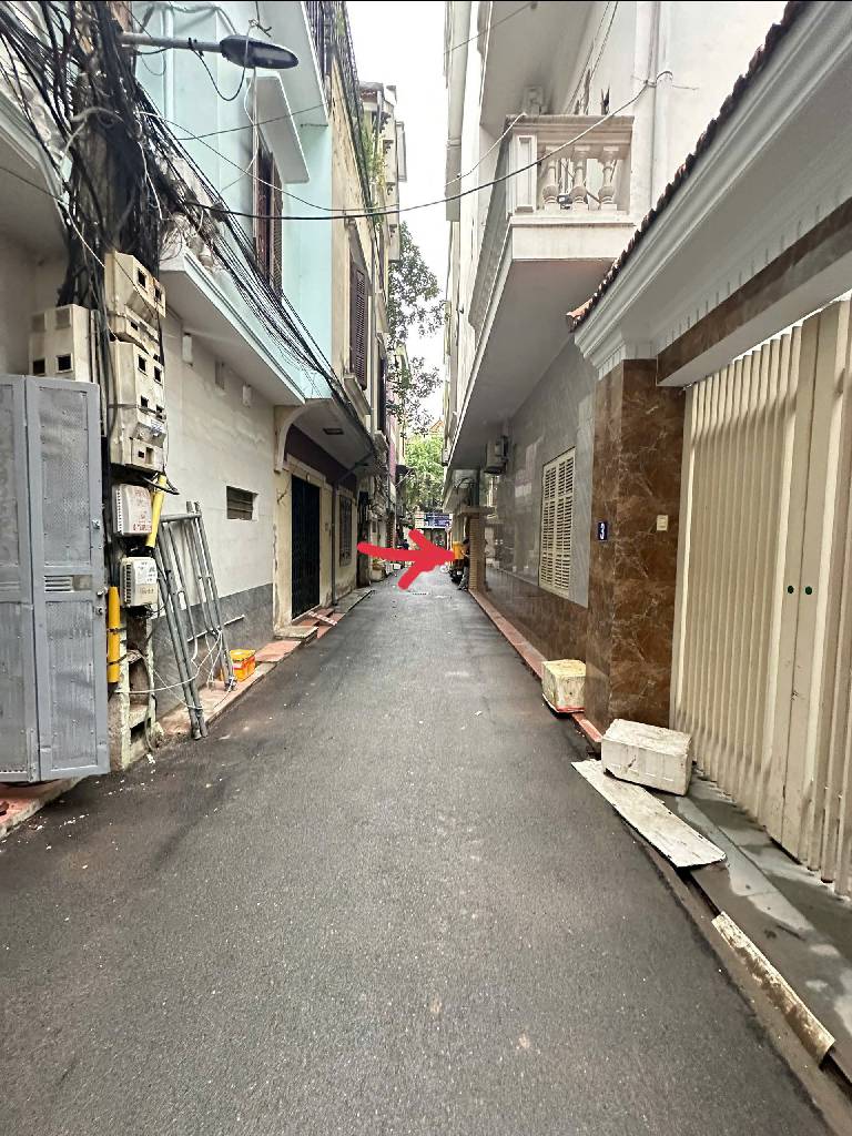 Bán nhà Hoàng Đạo Thành - diện tích 72m2 3 tầng - Ô tô đỗ cổng - giá 17,8 tỷ