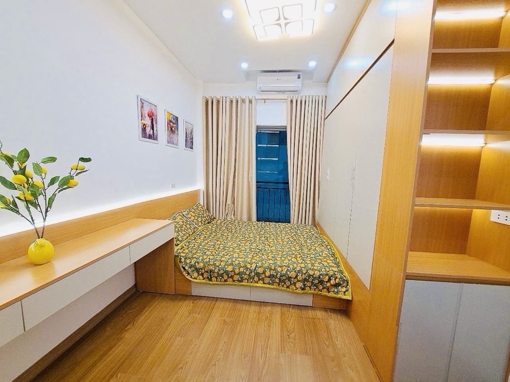 Bán nhà ngõ 169 Hoàng Mai - 25m2 5 tầng - nội thất đầy đủ - giá 6,3 tỷ