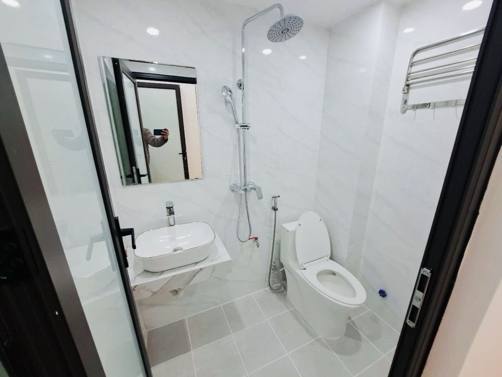 Bán nhà ngõ 169 Hoàng Mai - 25m2 5 tầng - nội thất đầy đủ - giá 6,3 tỷ