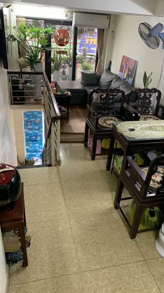 Bán nhà Quan Nhân - diện tích 24m2 5 tầng - Mặt phố hiếm kinh doanh sầm uất - giá 8,1 tỷ