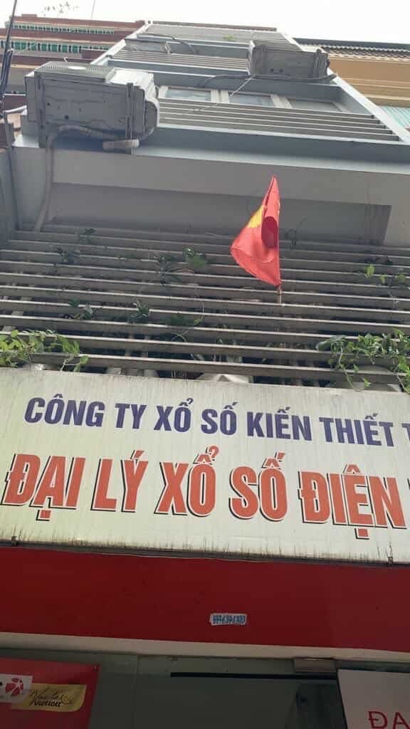 Bán nhà Quan Nhân - diện tích 24m2 5 tầng - Mặt phố hiếm kinh doanh sầm uất - giá 8,1 tỷ