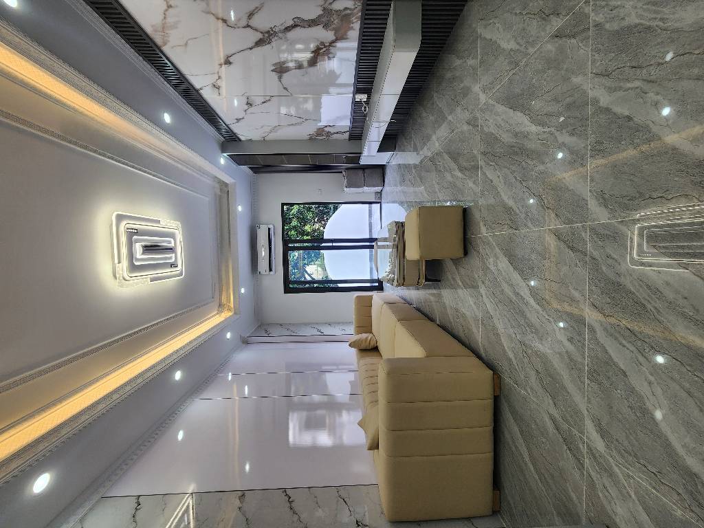 Bán nhà Ngũ Nhạc - diện tích 58.9m2 5 tầng - Ô tô tránh - giá 17,5 tỷ