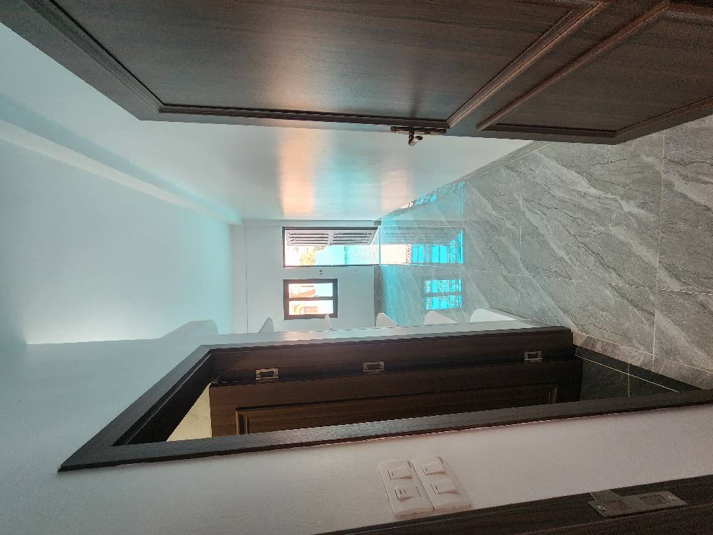 Bán nhà Ngũ Nhạc - diện tích 58.9m2 5 tầng - Ô tô tránh - giá 17,5 tỷ