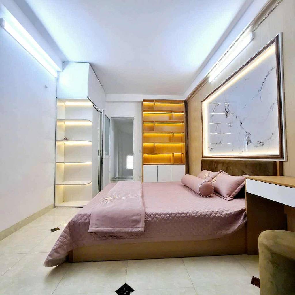 Bán nhà Trương Định - Đại La - Minh hai, 39m2 x 5 tầng - Lô góc 3 mặt thoáng, GIÁ NHỈNH 6 TỶ
