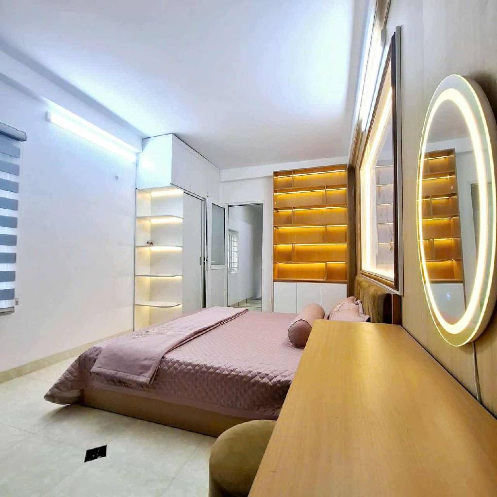 Bán nhà Trương Định - Đại La - Minh hai, 39m2 x 5 tầng - Lô góc 3 mặt thoáng, GIÁ NHỈNH 6 TỶ