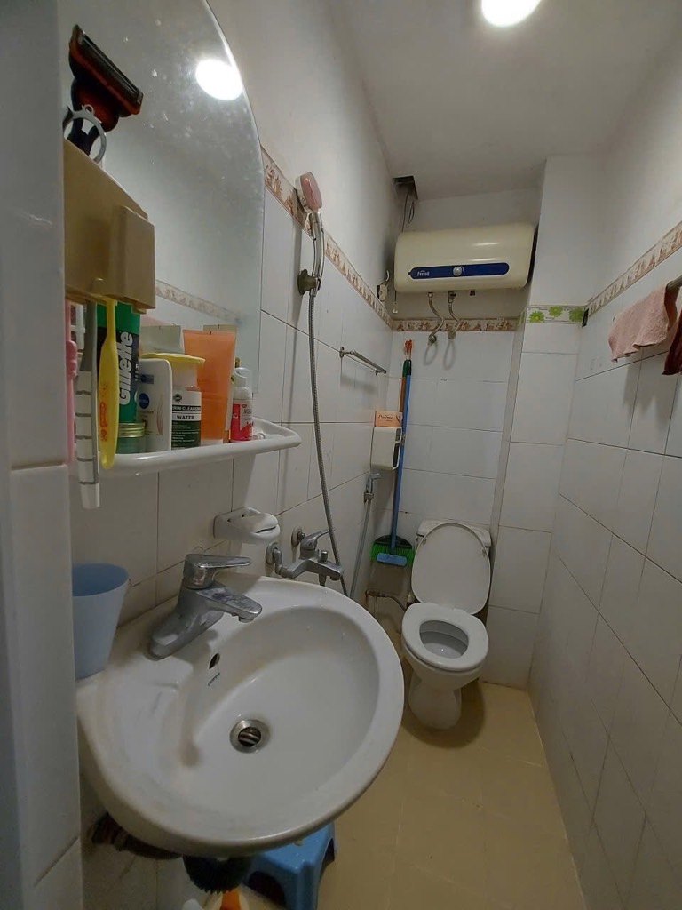 Bán nhà Tân Mai - diện tích 26m2 4 tầng - Đối diện trường THCS Trương Định - giá 14,5 tỷ