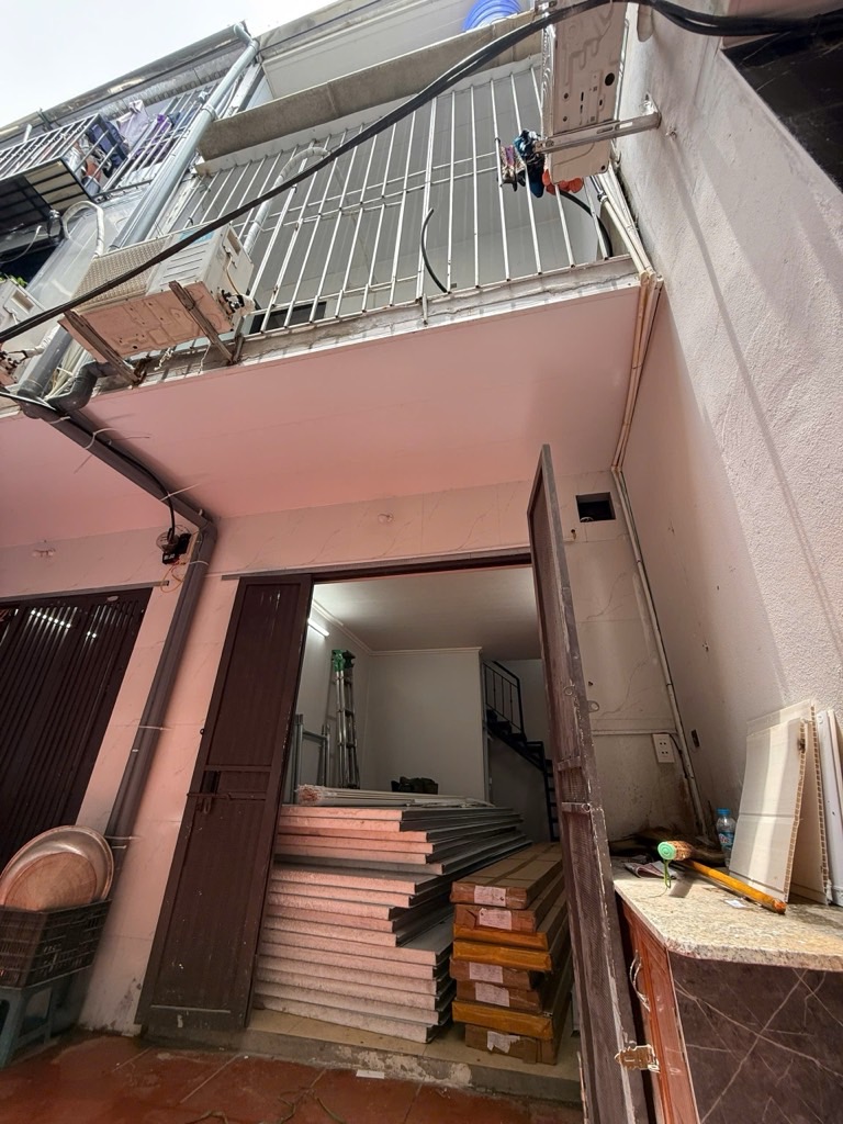 Bán nhà Trương Định - diện tích 20m2 3 tầng - Nhà nhỏ xinh đủ công năng - giá 2,2 tỷ