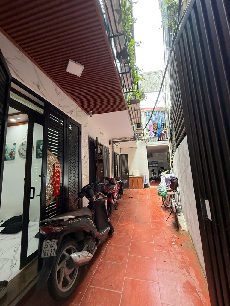 Bán nhà Trương Định - diện tích 20m2 3 tầng - Nhà nhỏ xinh đủ công năng - giá 2,2 tỷ