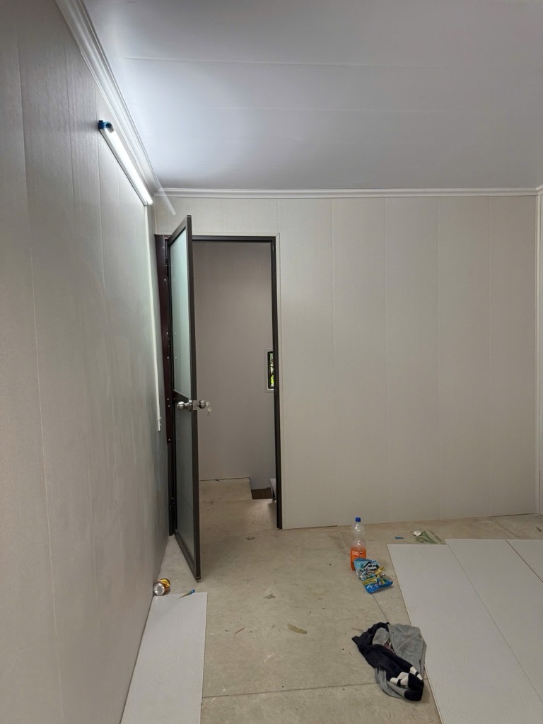 Bán nhà Trương Định - diện tích 20m2 3 tầng - Nhà nhỏ xinh đủ công năng - giá 2,2 tỷ