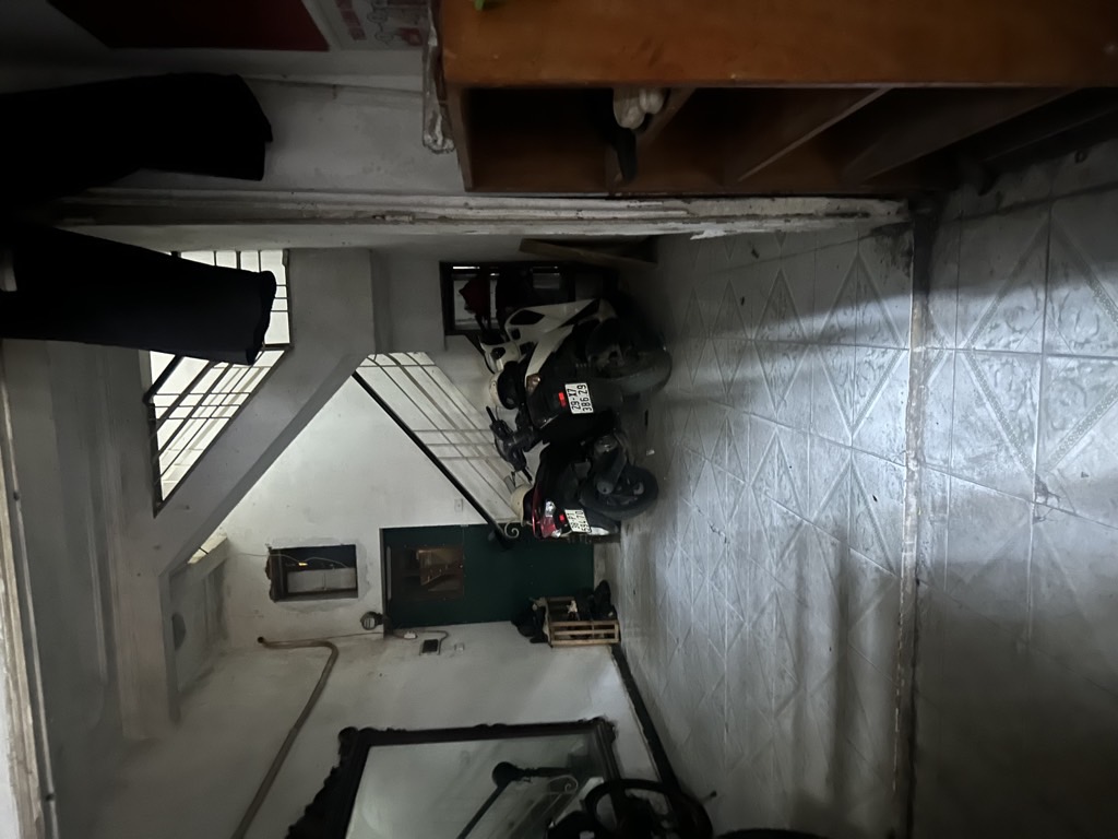 Bán nhà Chùa Bộc - diện tích 40m2 4 tầng - Nhà mặt phố, kinh doanh tốt - giá 13,8 tỷ