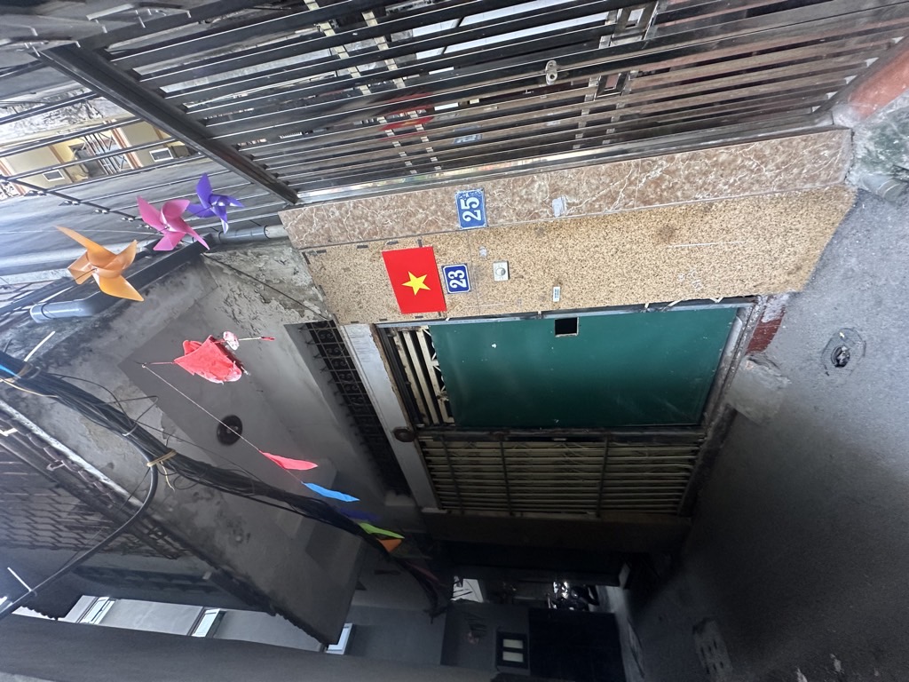 Bán nhà Chùa Bộc - diện tích 40m2 4 tầng - Nhà mặt phố, kinh doanh tốt - giá 13,8 tỷ