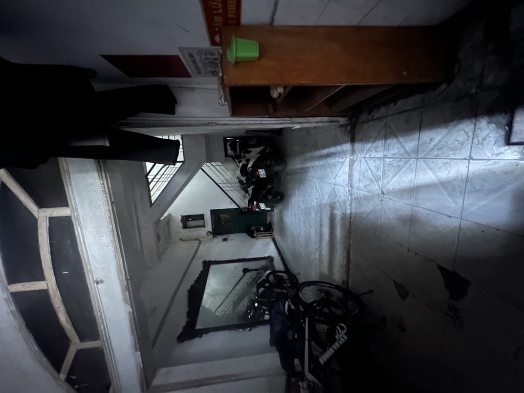 Bán nhà Chùa Bộc - diện tích 40m2 4 tầng - Nhà mặt phố, kinh doanh tốt - giá 13,8 tỷ