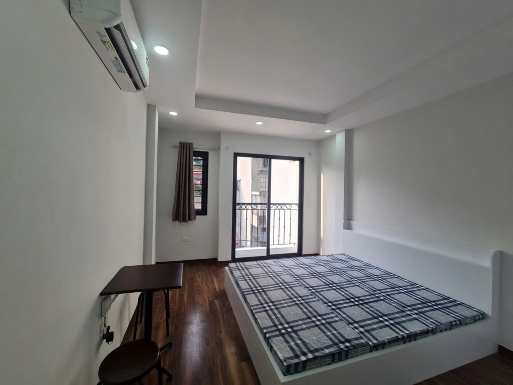 Bán nhà Mai Động - diện tích 54m2 5 tầng - Nhà dân xây tâm huyết - giá 16,4 tỷ