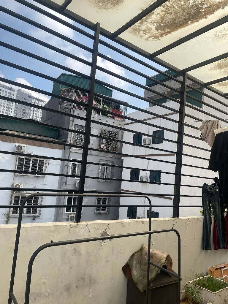 Bán nhà Quan Nhân - diện tích 71m2 5 tầng - Nhà 2 mặt thoáng, ô tô con đỗ cửa - giá 14,2 tỷ