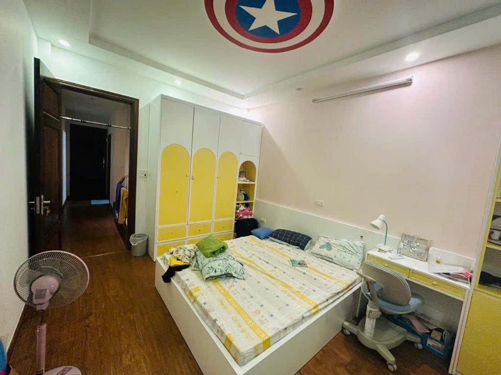 Bán nhà Đê La Thành - diện tích 53m2 5 tầng - Gara ô tô, nhà đẹp - giá 19,5 tỷ