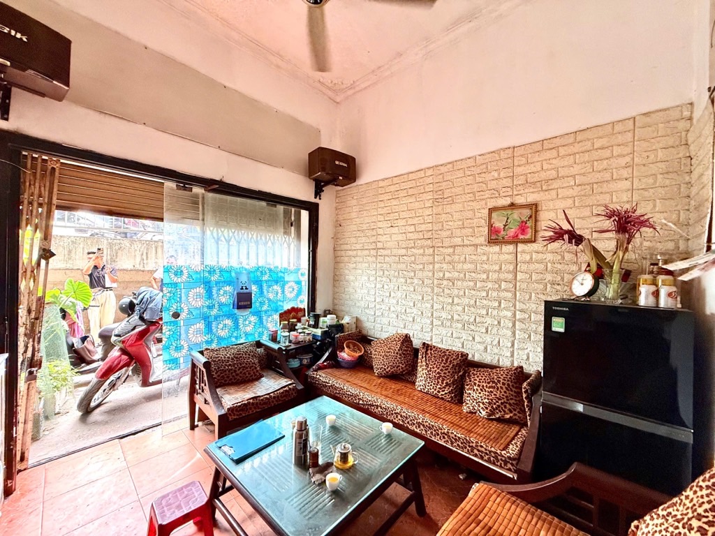 Bán nhà Đê Trần Khát Chân - diện tích 54m2 4 tầng - 2 mặt tiền kinh doanh - giá 15 tỷ