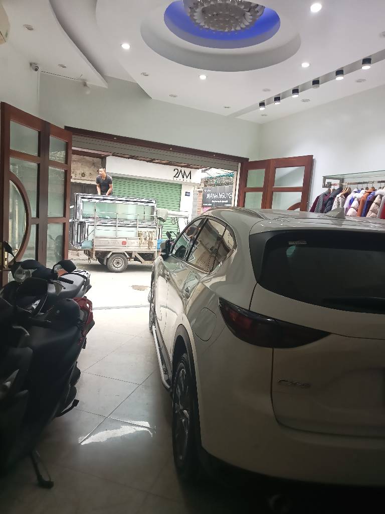 Bán nhà Xã Đàn - diện tích 33m2 6 tầng - LÔ GÓC 2 MẶT NGÕ THOÁNG - giá 13,2 tỷ