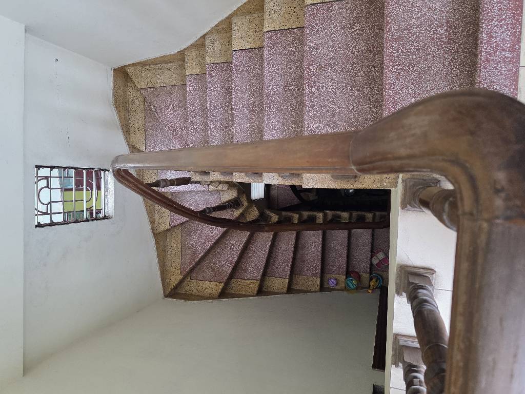 Bán nhà Minh Khai - diện tích 74.8m2 4 tầng - Nhà đẹp hiếm có - giá 11,5 tỷ