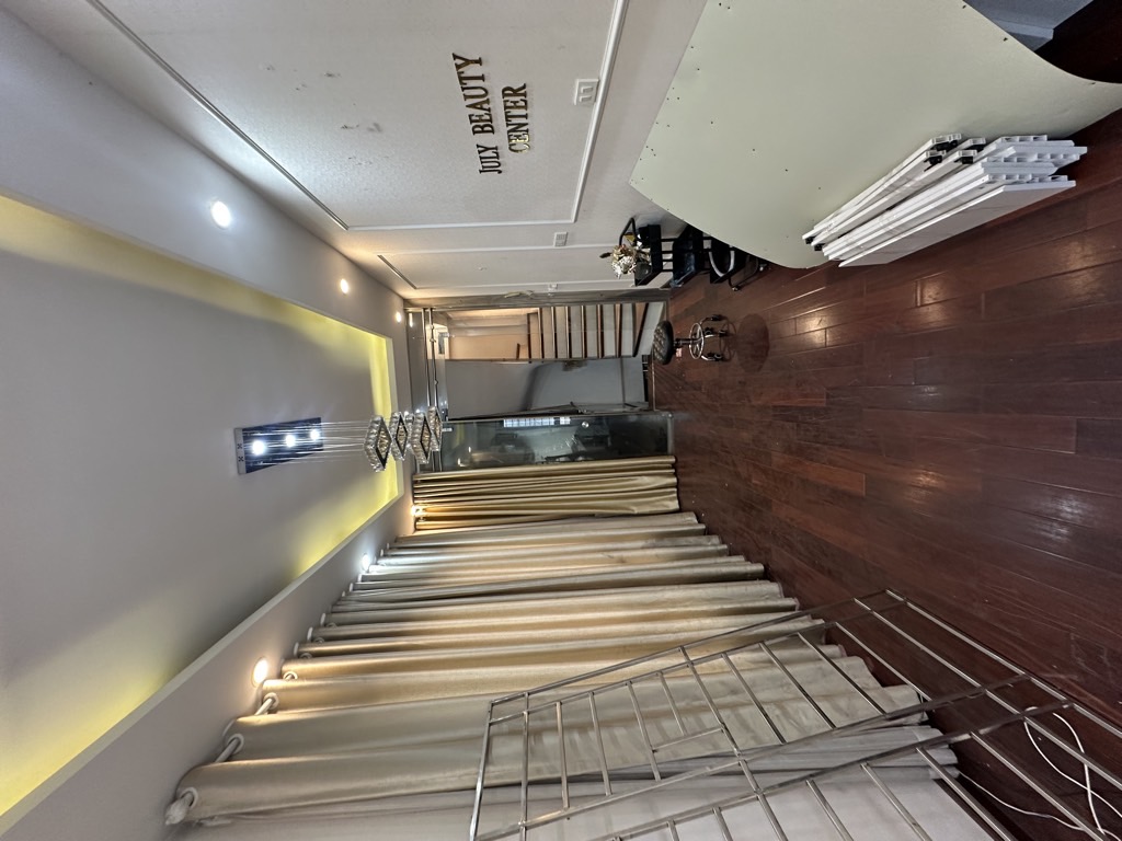 Bán nhà Minh Khai - diện tích 19m2 5 tầng - Cực hiếm - giá 12,8 tỷ