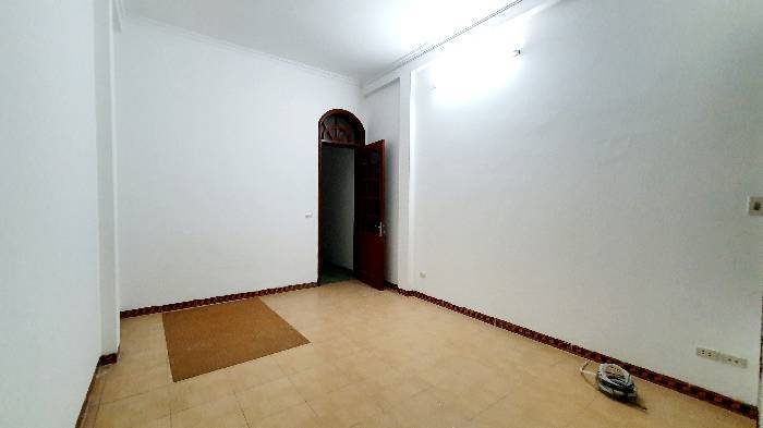 Bán nhà Nguyễn Đức Cảnh - diện tích 67,4m2 3 tầng - Mặt ngõ thông, kinh doanh - giá 11,8 tỷ