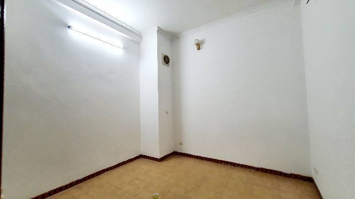 Bán nhà Nguyễn Đức Cảnh - diện tích 67,4m2 3 tầng - Mặt ngõ thông, kinh doanh - giá 11,8 tỷ