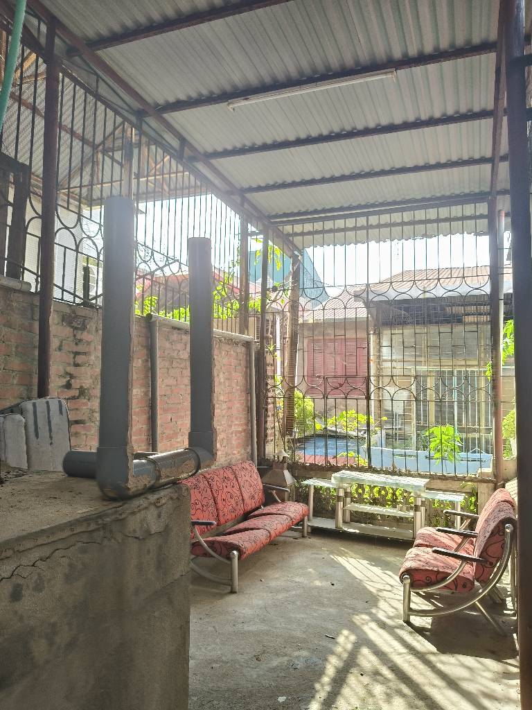 Bán nhà Lê Thanh Nghị - 33m2 4 tầng - ô tô đỗ cửa, ngõ nông thông bàn cờ - giá 9,x tỷ