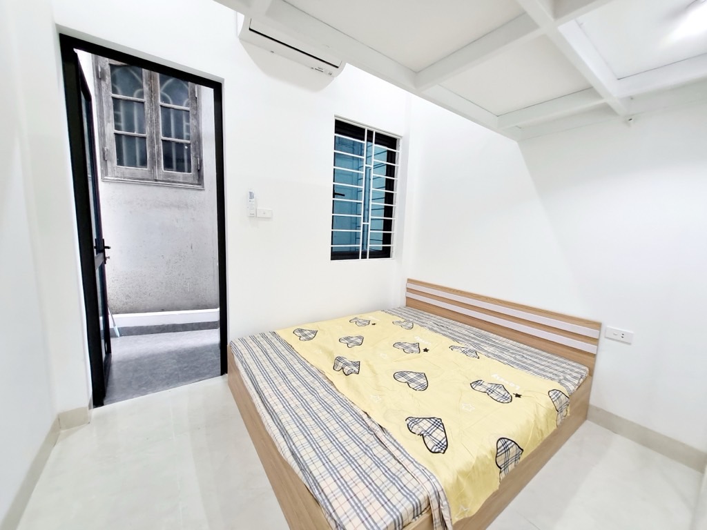 Bán nhà Lê Trọng Tấn - diện tích 67m2 7 tầng - Ô TÔ ĐỖ - giá 21 tỷ