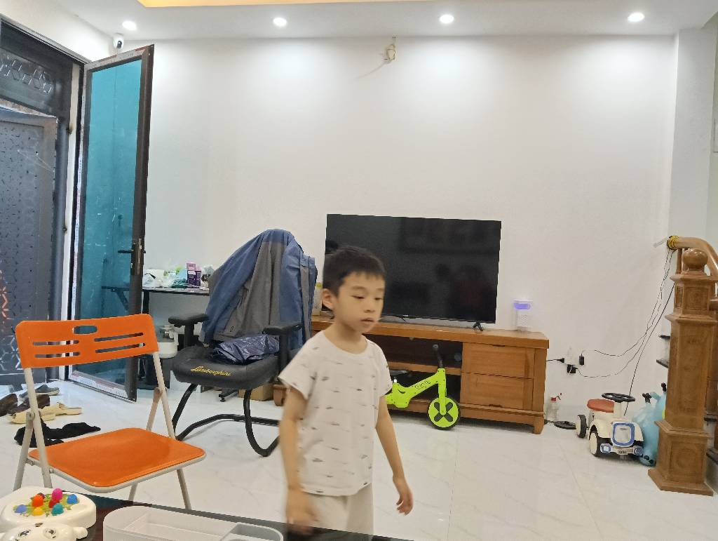 Bán nhà Định Công Hạ - diện tích 50m2 2 tầng - Nhà mới xây mặt tiền rộng - giá 2,55 tỷ