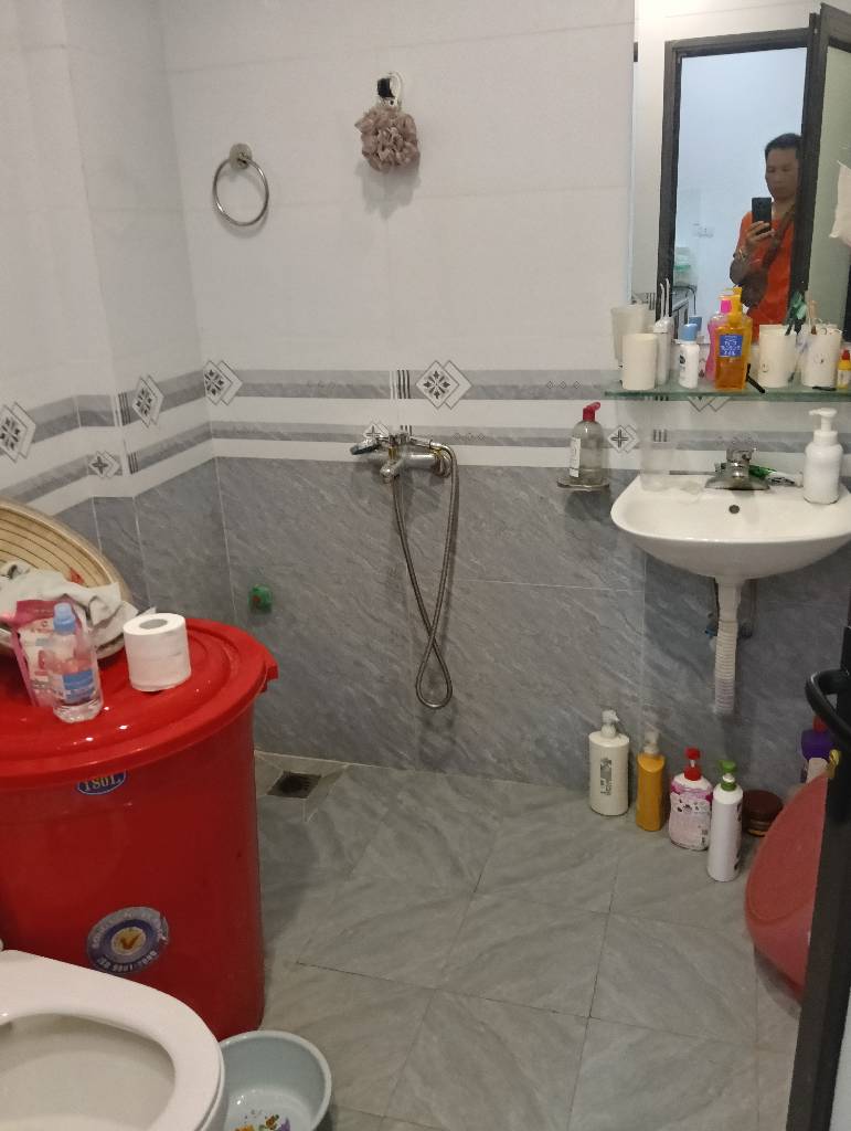 Bán nhà Định Công Hạ - diện tích 50m2 2 tầng - Nhà mới xây mặt tiền rộng - giá 2,55 tỷ