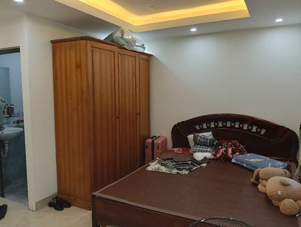 Bán nhà Định Công Hạ - diện tích 50m2 2 tầng - Nhà mới xây mặt tiền rộng - giá 2,55 tỷ