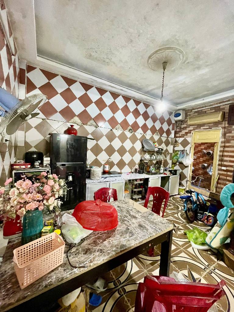 Bán nhà Võ Thị Sáu - diện tích 66m2 4 tầng - Nhà dân xây chắc chắn - giá 14,5 tỷ