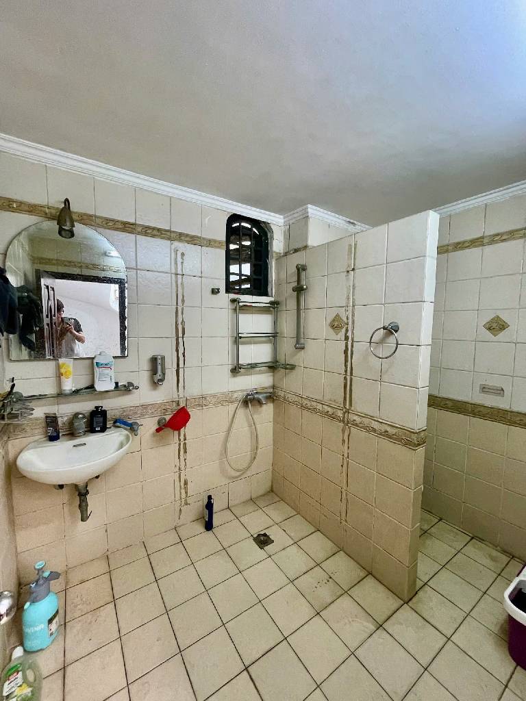 Bán nhà Võ Thị Sáu - diện tích 66m2 4 tầng - Nhà dân xây chắc chắn - giá 14,5 tỷ