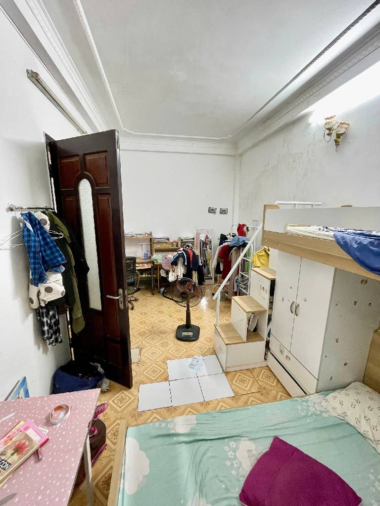 Bán nhà Võ Thị Sáu - diện tích 66m2 4 tầng - Nhà dân xây chắc chắn - giá 14,5 tỷ