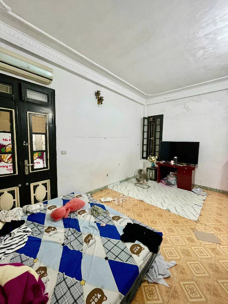 Bán nhà Võ Thị Sáu - diện tích 66m2 4 tầng - Nhà dân xây chắc chắn - giá 14,5 tỷ