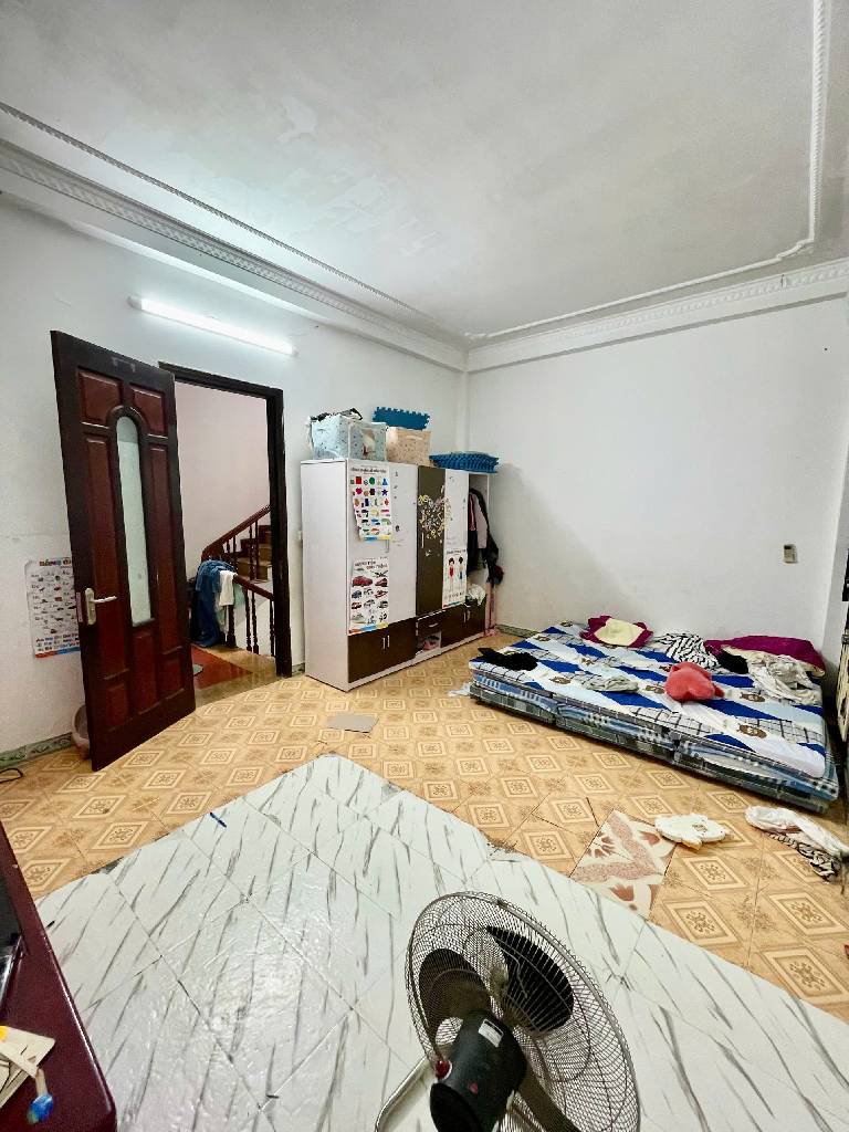 Bán nhà Võ Thị Sáu - diện tích 66m2 4 tầng - Nhà dân xây chắc chắn - giá 14,5 tỷ