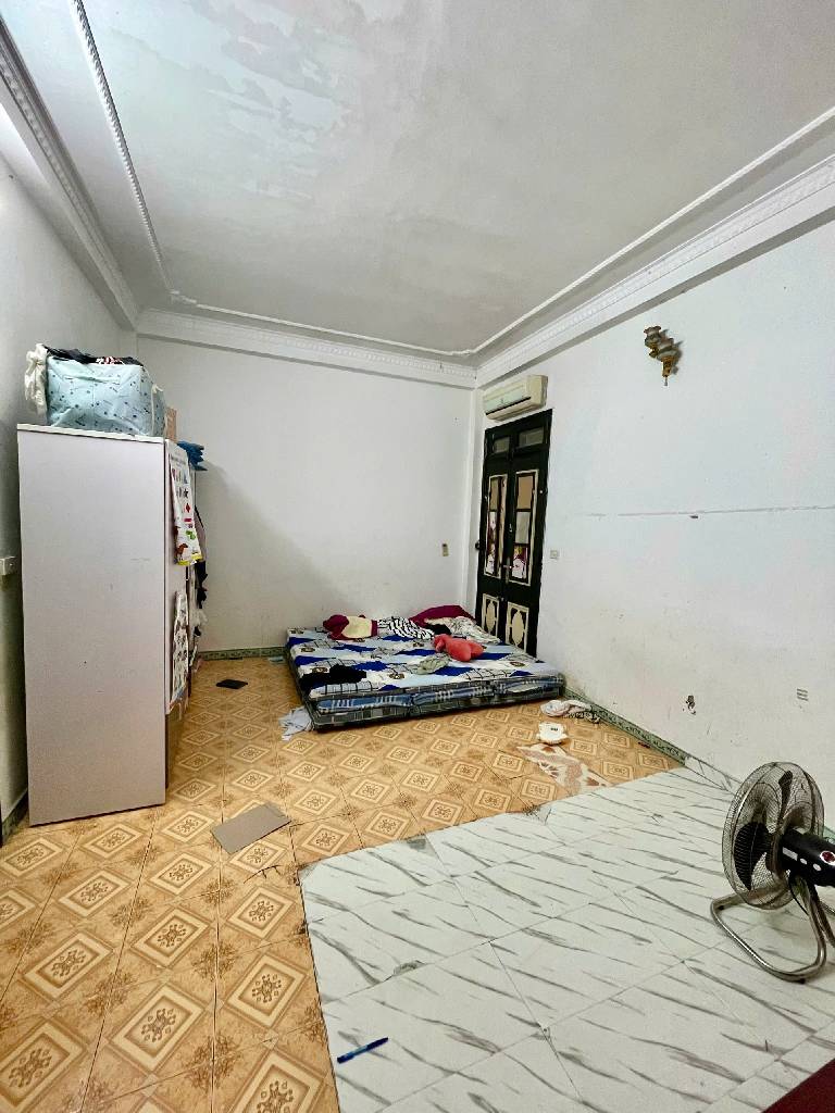 Bán nhà Võ Thị Sáu - diện tích 66m2 4 tầng - Nhà dân xây chắc chắn - giá 14,5 tỷ