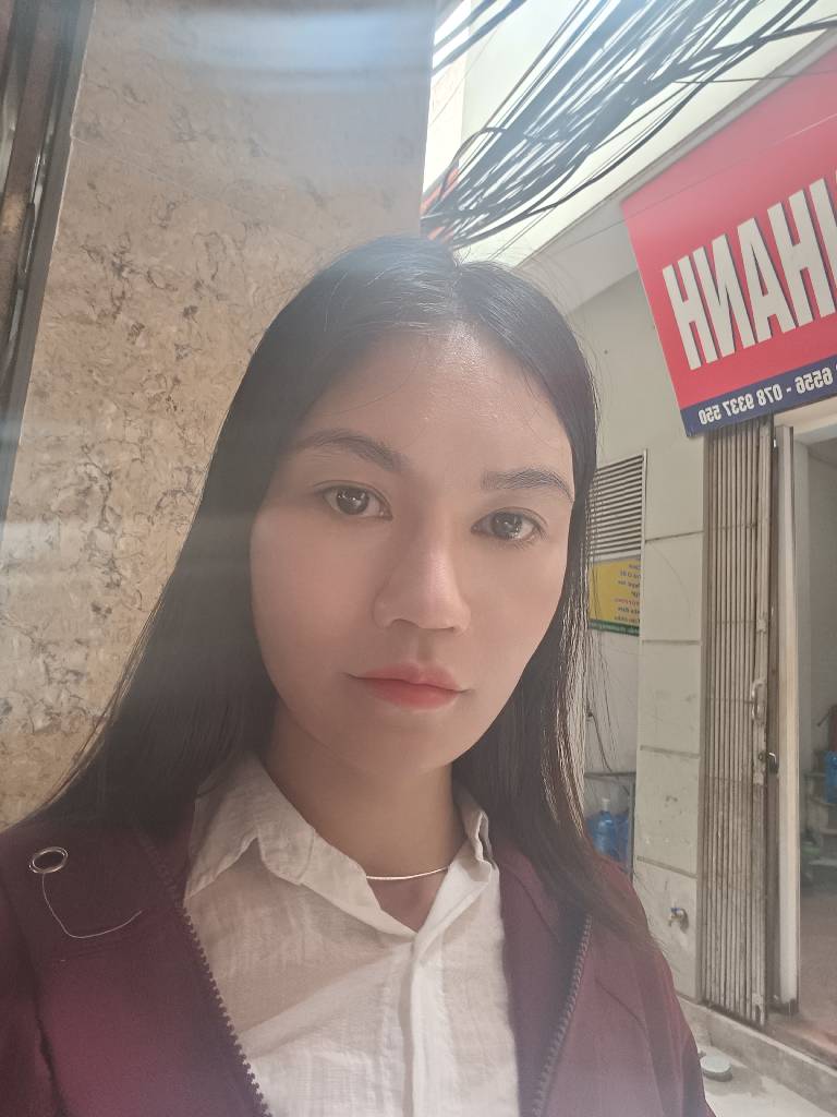 Bán nhà Gốc Đề - diện tích 42m2 3 tầng - ngõ thông, gần ô tô - giá 9,3 tỷ