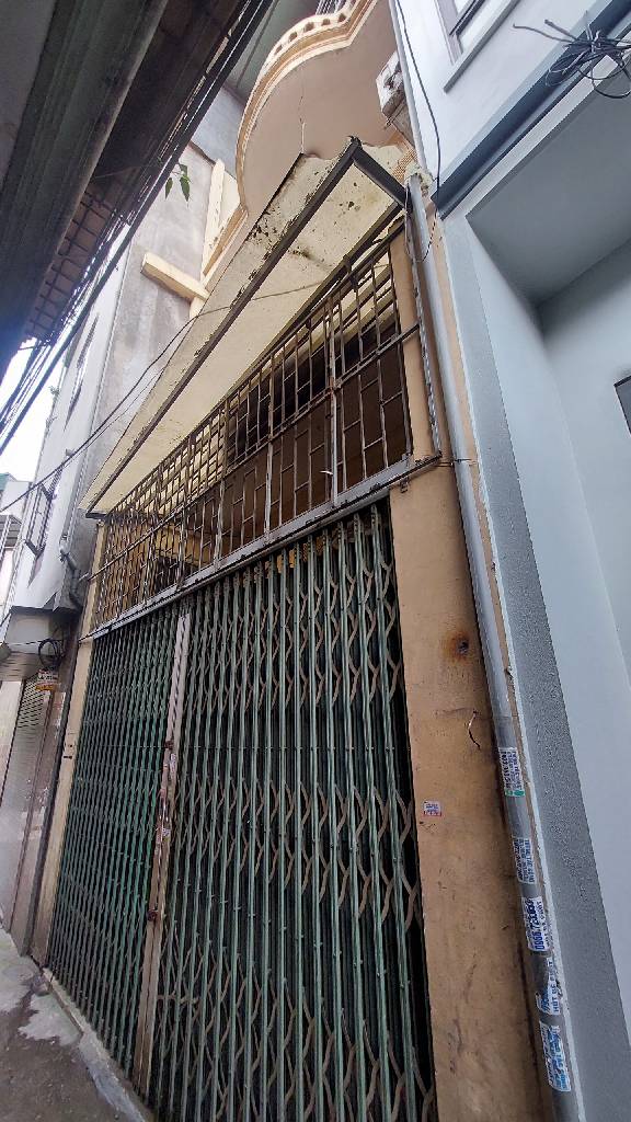Bán nhà Gốc Đề - diện tích 42m2 3 tầng - ngõ thông, gần ô tô - giá 9,3 tỷ