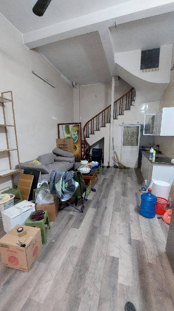 Bán nhà Gốc Đề - diện tích 42m2 3 tầng - ngõ thông, gần ô tô - giá 9,3 tỷ